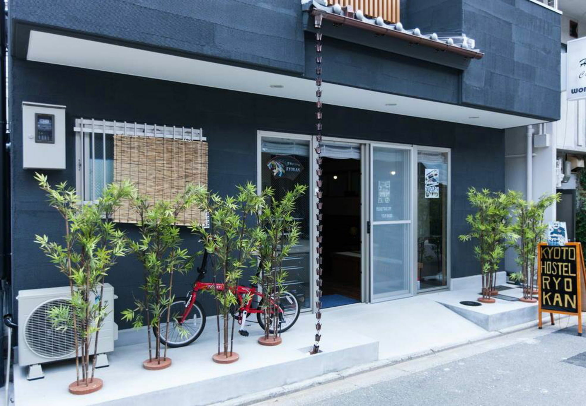 Kyoto Hostel Ryokan Екстер'єр фото